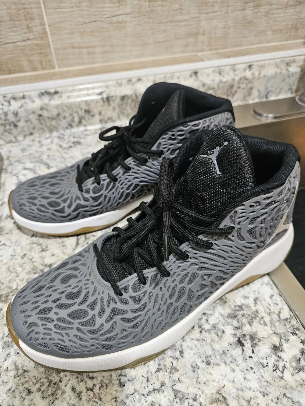 Nike Air Jordan Ultra Fly Cool Grey Men Size US 12 Mid 834268 003